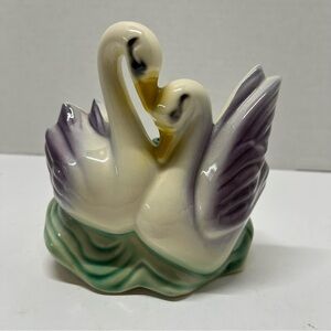 Vintage Ceramic Swan Figurines Pair 6” Pastel Home Decor Retro Animal Collectabl